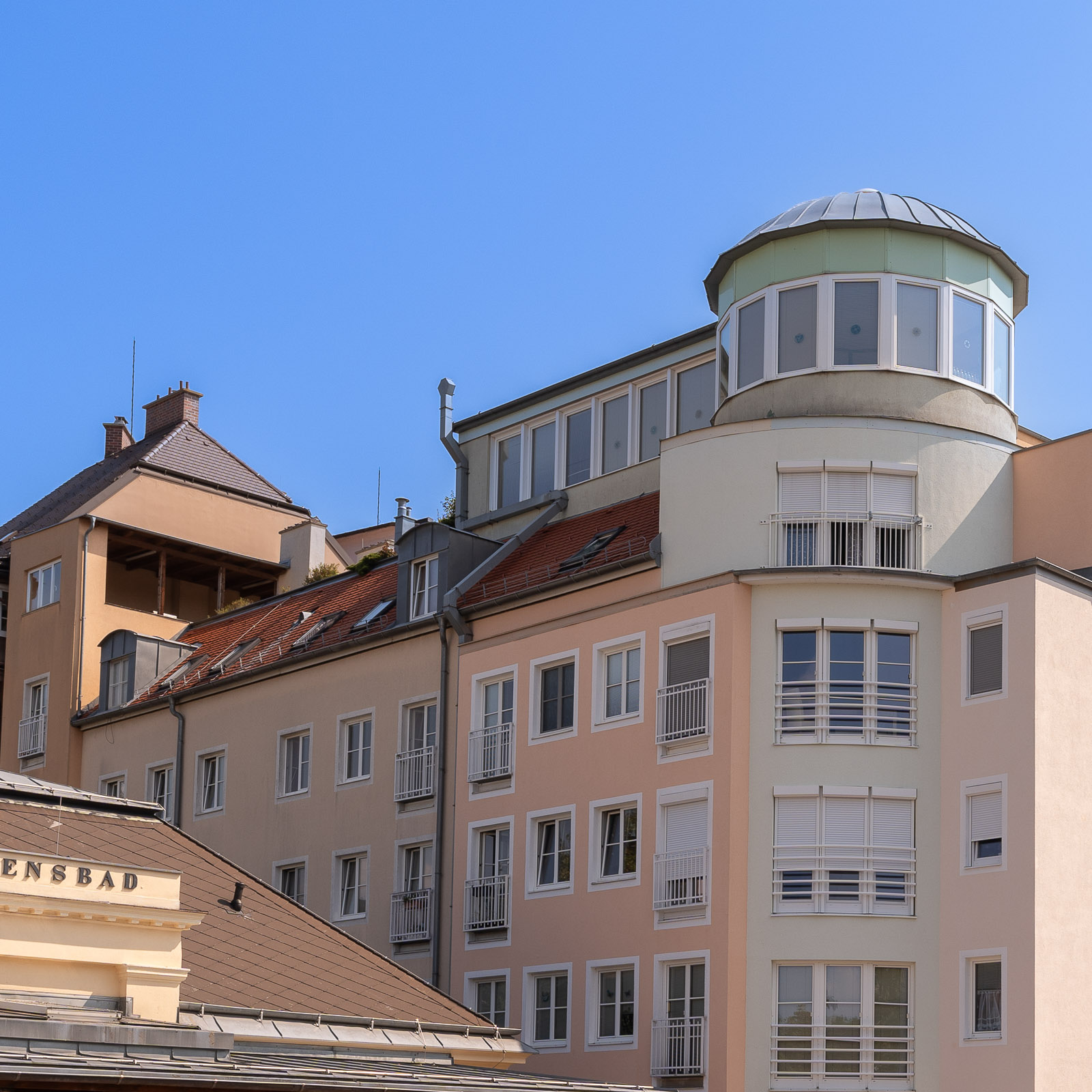 Pergerstraße 15